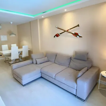 Lägenhet Morada Do Sol - Fun Apartment, With Pool & Close To The Strip Albufeira