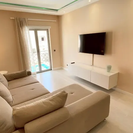 Apartamento Morada Do Sol - Fun Apartment, With Pool & Close To The Strip Albufeira