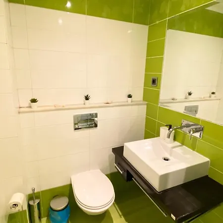 Morada Do Sol - Fun Apartment, With Pool & Close To The Strip Apartment